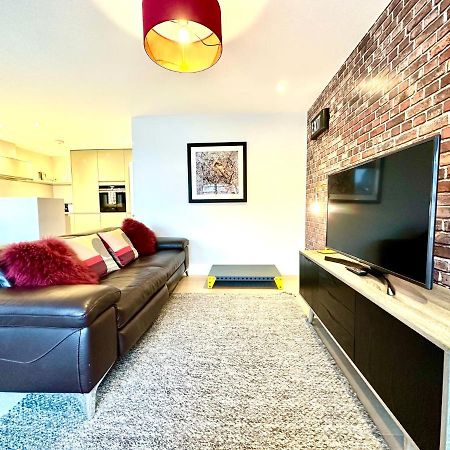 Beautiful New 2 Bedroom Apartment - Next To The Beach - Great Location - Free Parking - Fast Wifi - Smart Tv - Sleeps Up To 4! Close To Purbeck, Corfe Castle, Sandbanks, Poole & Bournemouth Swanage Εξωτερικό φωτογραφία